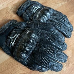 Icon Womens Merc Black Carbon Fiber Knuckles Riding Leather Gloves